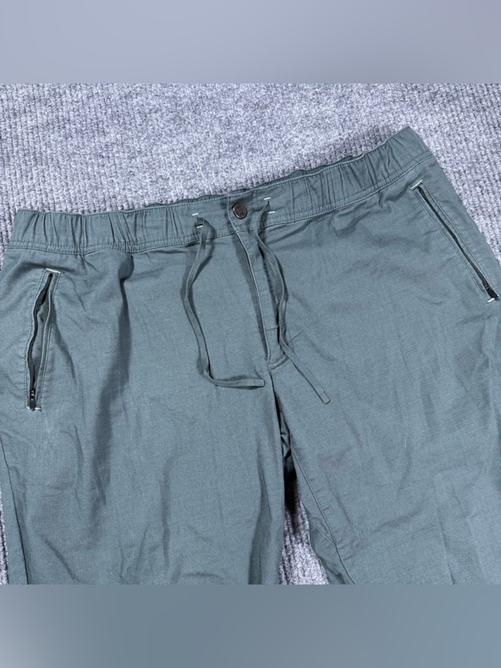 LL Bean Explorer Ripstop Pants Comfort Waist Tapered Leg Green Size XL 28” - Picture 2 of 10